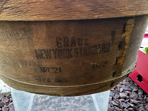 Antique vintage Curd Cheese Wheel Box Wooden 1968 16’x16’ New York - Picture 1 of 11