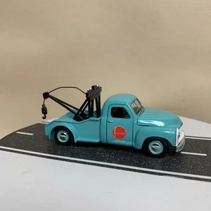 M2 Machines Auto-Thentics 1954 Studebaker 3R Tow Truck Teal Blue 1:64 NM - Picture 1 of 14