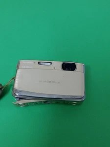 FUJIFILM FinePix Z80 14.2MP Digitalkamera ohne Akku ohne Ladegerät LESEN - Bild 1 von 7