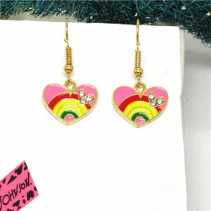 Lo último Moda Joyería Colorido Esmalte Lindo Chica Arco Iris Corazón Mujeres Pendiente de Pie - Imagen 1 de 6