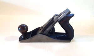 Stanley No. 4 - WW2 Era Type 17 Smoothing Plane with Sooth Sole - Picture 1 of 13