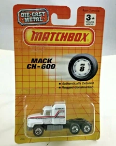Matchbook Mack CH-600 MB8 blanco 1990 vintage nuevo - Imagen 1 de 8