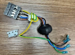 Terminal block for Air conditioners 30A 600V 4.0mm Costway - Picture 1 of 2