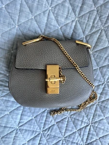 $1750 Chloe Women's TAUPE Drew Leather Shoulder Chain Saddle Purse Bag - Picture 1 of 13