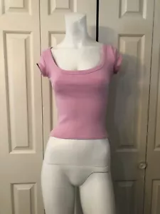 ZARA 2024 Baby Tee Ribbed Pink Medium Wide Scoop Neck Cap Sleeves Cropped - Picture 1 of 4