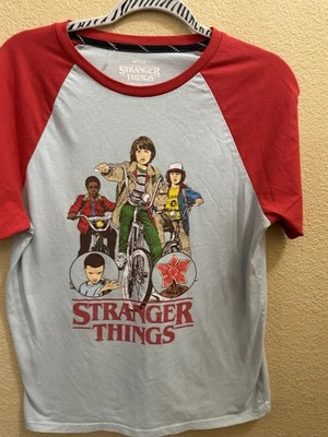 Stranger Things Tshirt For Youth 3/4 Sleeve Size 2 XL Red And Blue - Image 1 of 4