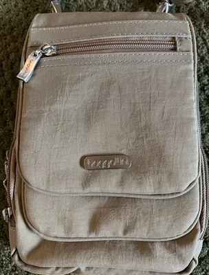 Bolso de Hombro Baggallini Cartera Taupe Foto 1 de 4