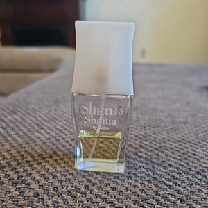 Shania By Stetson 1 fl oz 30 ml Perfume 40%ish Full - Picture 1 of 2