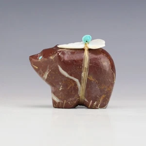NATIVE AMERICAN ZUNI NUTRIA STONE BEAR FETISH BY LELAND BOONE & DAPHNE QUAM - Picture 1 of 9