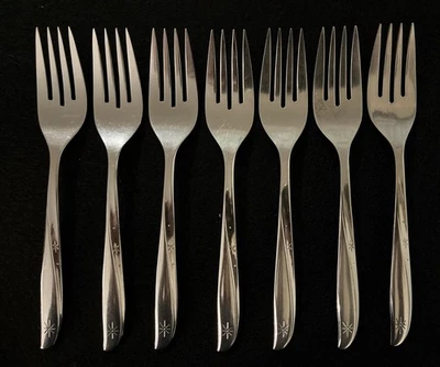 Garfos de salada vintage Oneida Twin Star 6 1/4" aço inoxidável 7 peças Atomic Starburst - Imagem 1 de 3