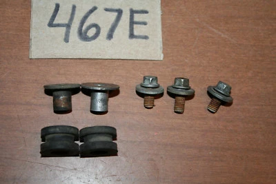 Kawasaki KDX 200 2000 cubierta de radiador cuchara de aire pernos de montaje arandelas OEM 00 A Foto 1 de 3