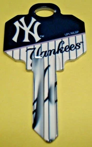 New Schlage 2025 NEW YORK YANKEES MLB Casa Llave en Blanco Schlage SC1 ILCO - Imagen 1 de 2