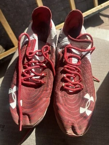 Kennys Vargas Signed Game Used Indios De Mayaguez Cleats - Picture 1 of 3