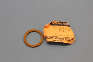 NOS Yamaha Gasket QTY:1 1968-1971 DT1 1968 YCS1 1970-1971 HS1 #214-21772-00-00 - Picture 1 of 5