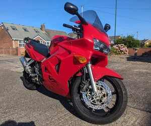 Honda VFR 800 fi 1998 - 2001 - Picture 1 of 8