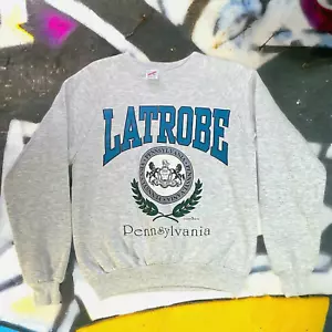 Vtg Latrobe Pennsylvania PA Crest Crewneck Sweatshirt 1992 Gray Jerzees M - Picture 1 of 6