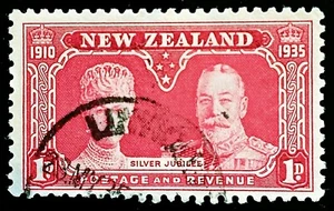 NEW ZEALAND 1935 Silver Jubilee 1D - Picture 1 of 2