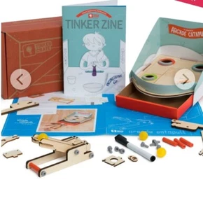 Kiwi Co Tinker Crate Make Your Own Arcade Catapult STEM Build Kit Age 9+ - Picture 1 of 7