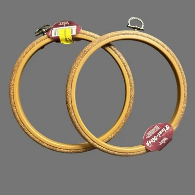 Set of 2 Vintage Flexi Hoop Frame Embroidery Needlework Wood Grain Hoops 6 inch - Image 1 of 4