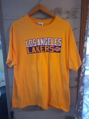 Majestic Los Angeles Lakers LeBron James 23 Men's XL Gold Purple-NEVER WORN - Image 1 of 4