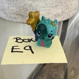 GENUINE HATCHIMALS COLLEGGTIBLES, SEASON 4 STARLIGHT SHORES RARE BLUE HAMSTAR - Picture 1 of 2