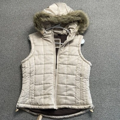 Chaleco acolchado para mujer BKE con capucha de piel sintética talla grande beige brillante crema Foto 1 de 4