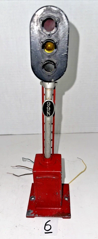 LIONEL PREWAR STANDARD GAUGE 99N AUTOMATIC TRAIN CONTROL BLOCK SIGNAL-WORKS - Image 1 of 4