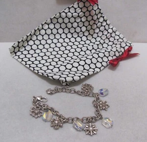 BRIGHTON Schneediva versilbertes Bettelarmband SCHNEEFLOCKEN Kristalle mit Etui - Bild 1 von 8