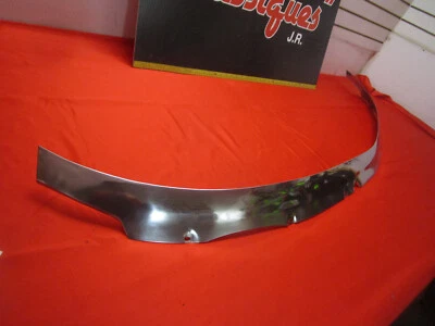 Chevrolet Cadillac Buick Olds Pontiac 1971-1976 parabrisas moldeado inferior Foto 1 de 4