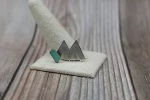 *Turquoise M Pin Brooch 3.9g - Picture 1 of 3