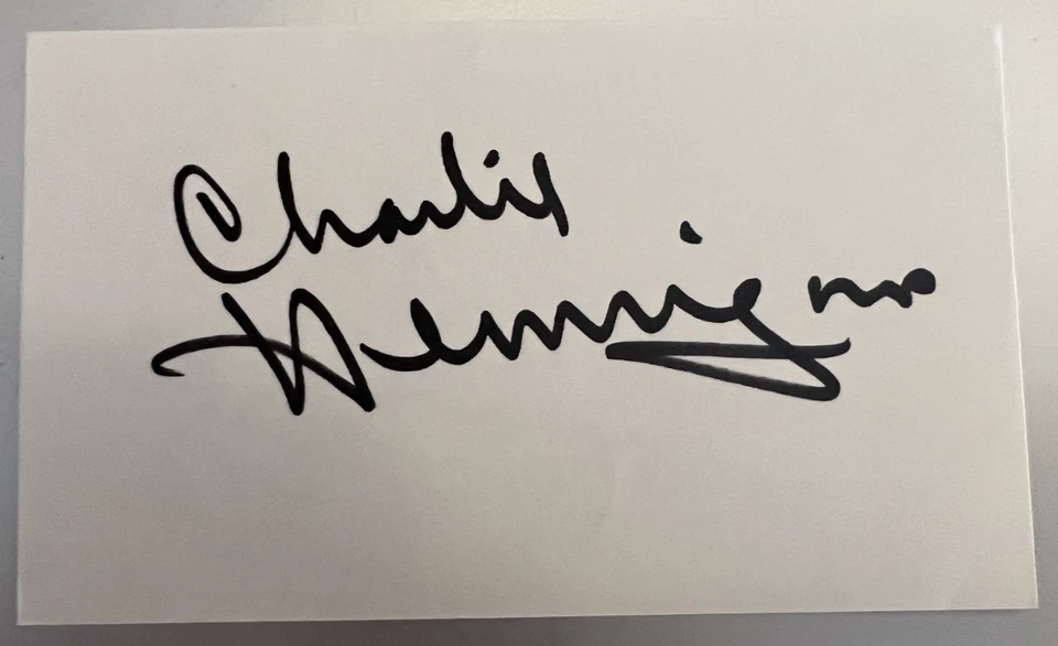 CHARLIE HENNIGAN OILERS NFL FOOTBALL AUTOGRAPH SIGNED 3 X 5 INDEX CARD - Image 1 of 1