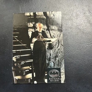 98d Batman Returns 1992 Stadium Club Topps #91 Michael GOUGH Alfred - Picture 1 of 2