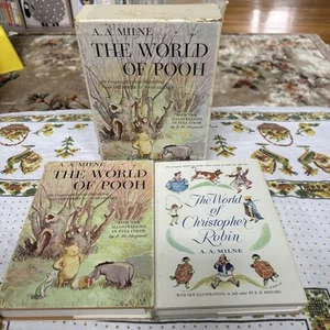 Set Of Two A.A. Milne Books - The World Of Christopher Robin & The World Of Pooh - Picture 1 of 19