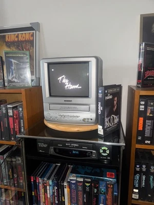 Die Hand Warner Michael Caine 1985 FSK16 1.Auflg. Rar 105Min. Uncut VHS - Bild 1 von 4