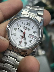 Citizen Automático 34mm Esfera Blanca Acero Inoxidable - Imagen 1 de 10