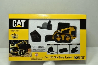 Norscot 1:32 Cat 226 Skid Steer Loader - Image 1 of 3