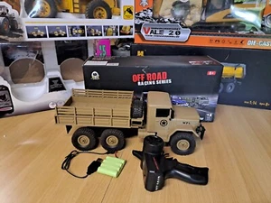 WPL B16 1:16 RC Militärtruck – 6-Rad Offroad Auto mit 2,4 GHz Fernbedienung - Bild 1 von 5