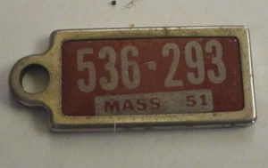 1951 Massachusetts DAV Tag Keychain Mini License Plate 536-293 - Picture 1 of 2