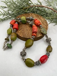 Vintage Bali sterling silver, green turquoise & coral bead necklace - 88g - Picture 1 of 6