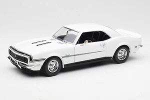 Chevrolet Camaro RS/SS 396 White Exact Detail 1/18 - Picture 1 of 8