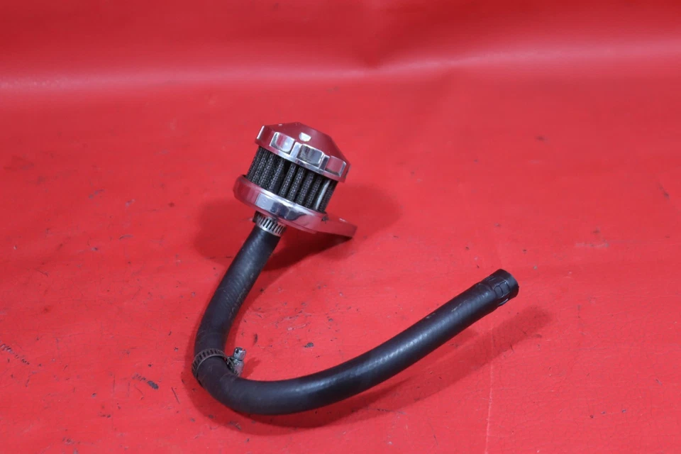 1987 HARLEY-DAVIDSON SPORTSTER 1100 XLH1100 GEARCASE VENT CRACKCASE BREATHER Foto 1 de 4