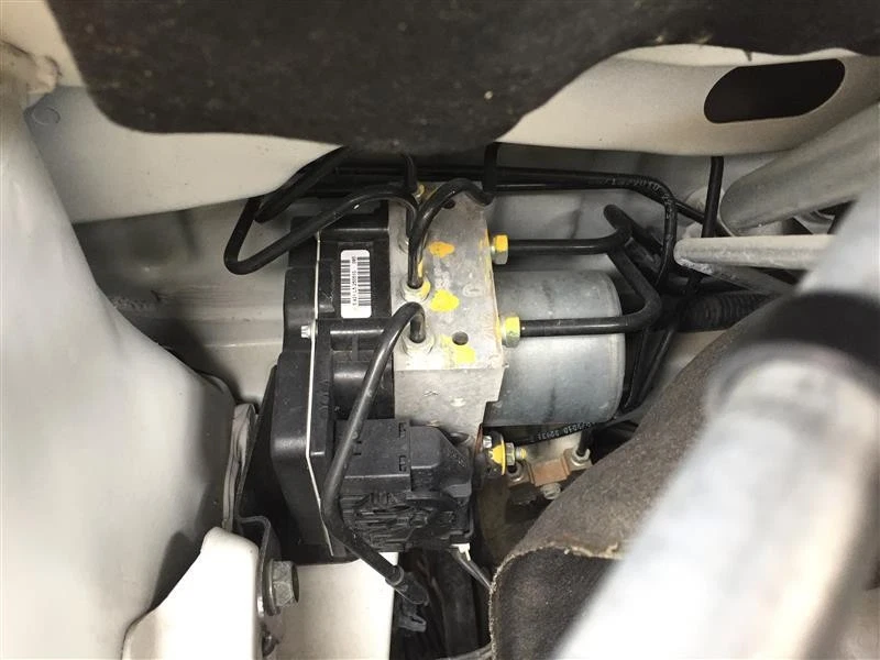 10 11 peças de freio antibloqueio Nissan Sentra - Imagem 1 de 1