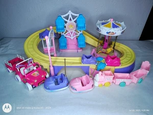 Barbie Kelly Kiddie Untersetzer Freizeitpark Spielset Karussell Puppe Möbel Lot  - Bild 1 von 3