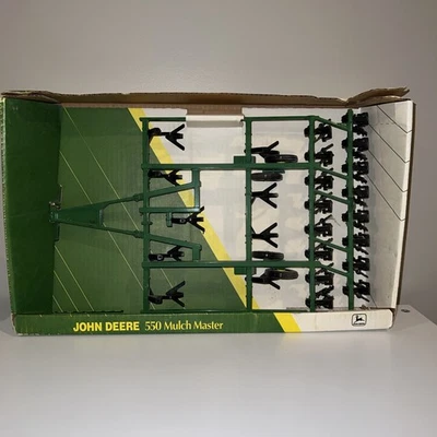  ERTL John Deere Model 550 Mulch Master 1/16 Scale Made In USA 1994 - Image 1 of 3