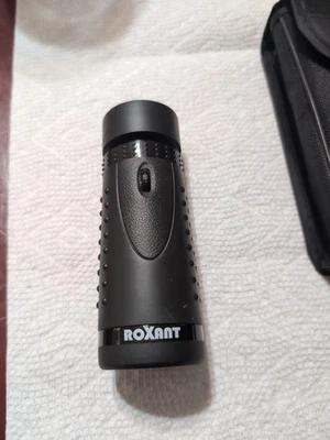 Roxant High Definition Wide View Monocular Telescope Compact Handheld 6 X 30 - Image 1 of 4