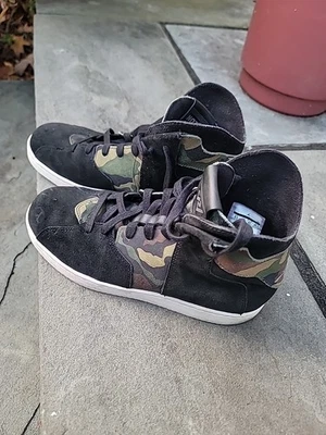 Air Jordan Westbrook 0.2 Camuflaje Talla 8.5 Foto 1 de 4