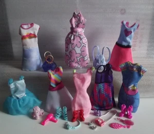 Barbie DRESSES Outfit Clothes WITH Shoes + Accessories LOT 9 - Picture 1 of 13