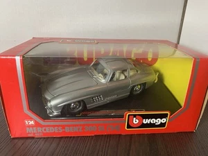 VTG Burago 1954 MERCEDES BENZ 300 SL Silver Made in Italy 1:24 SCALE Diecast Car - Picture 1 of 9