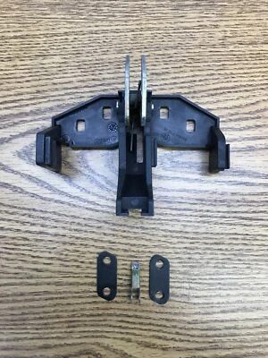 BMW K1200LT 1997-2009, PIEZA MECANISMO BLOQUEO DOBLE ASIENTO # 51252308176 Foto 1 de 4