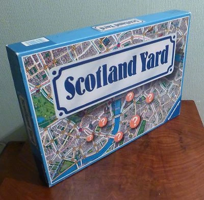 Scotland Yard board game. Dutch and French rules. By Ravensburger. - Image 1 of 4